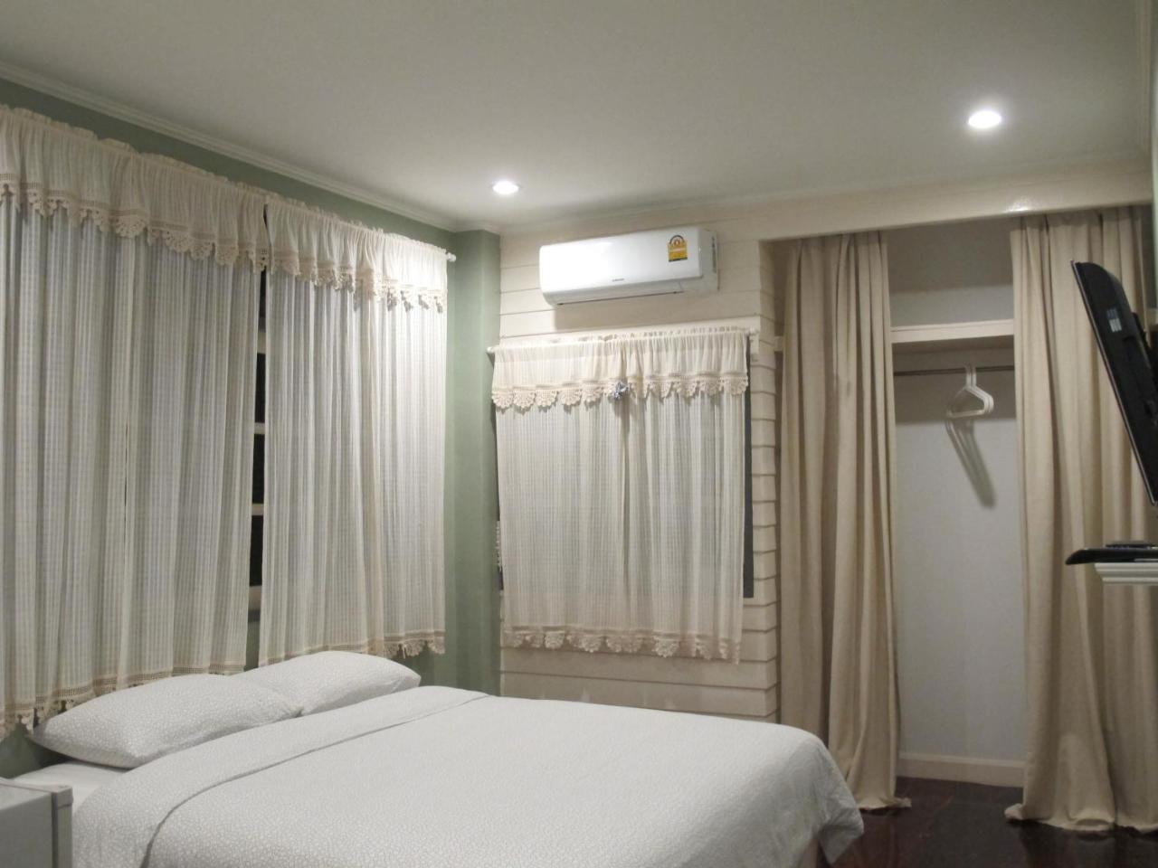 Ban Ing Yom Bed&Breakfast Sukhothai Exterior photo